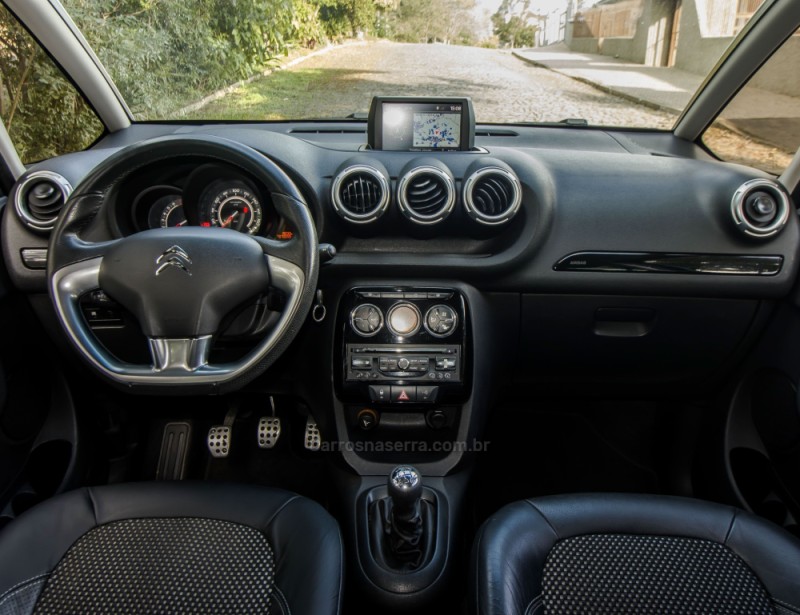 AIRCROSS 1.6 EXCLUSIVE 16V FLEX 4P MANUAL - 2012 - NOVO HAMBURGO