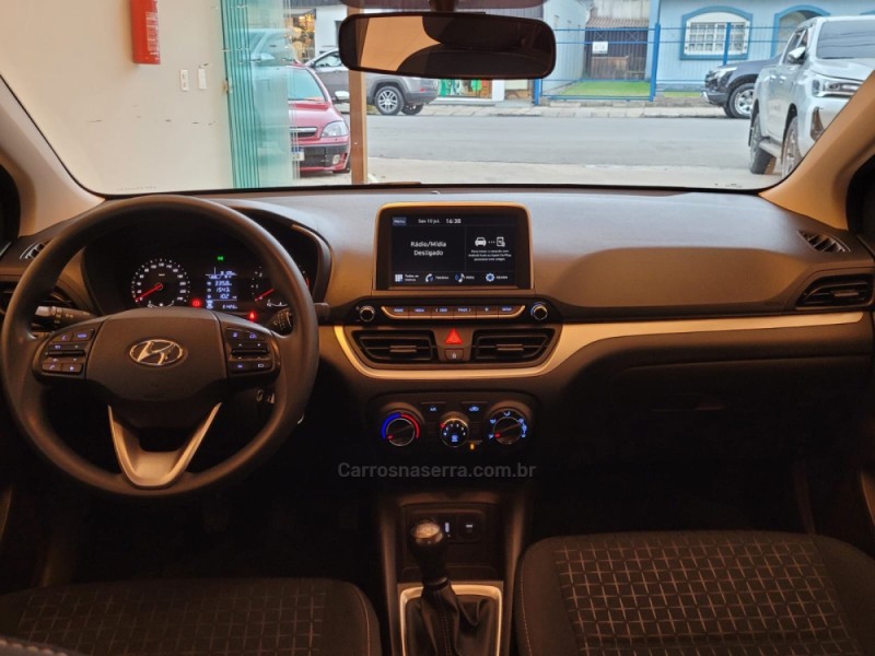 HB20 1.0 COMFORT 16V FLEX 4P MANUAL - 2025 - CANELA