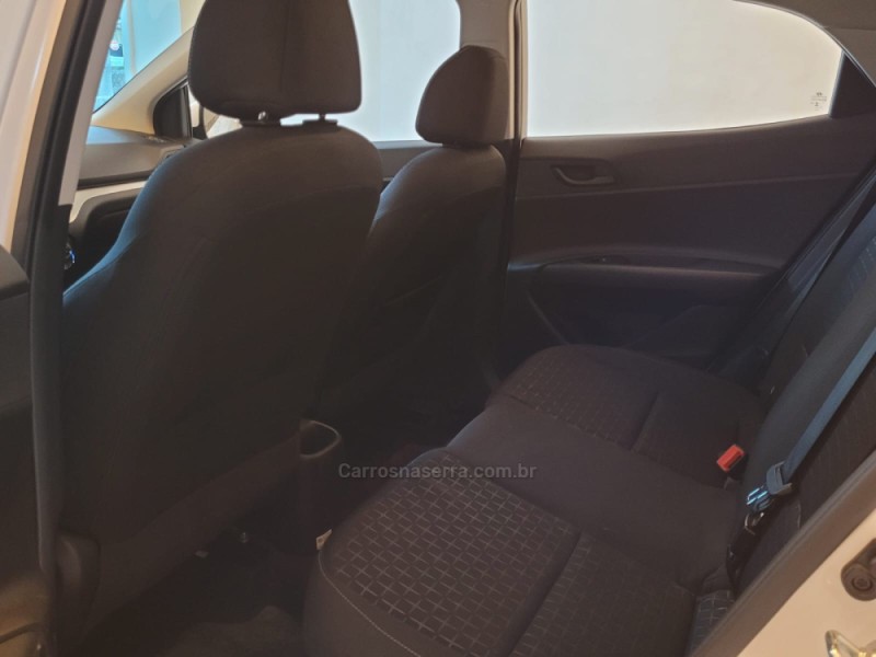 HB20 1.0 COMFORT 16V FLEX 4P MANUAL - 2025 - CANELA