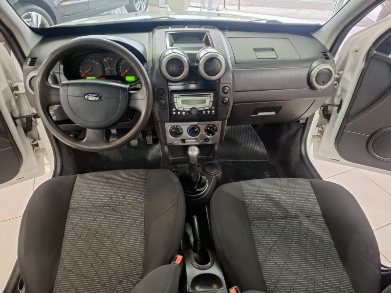 ECOSPORT 1.6 FREESTYLE 8V FLEX 4P MANUAL - 2011 - FARROUPILHA