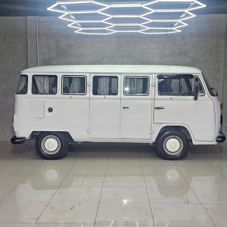 KOMBI 1.6 LUXO 8V GASOLINA 3P MANUAL - 1995 - CAXIAS DO SUL