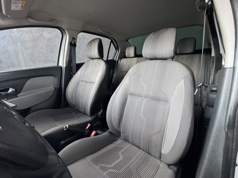 LOGAN 1.6 EXPRESSION 16V FLEX 4P MANUAL - 2020 - CAXIAS DO SUL