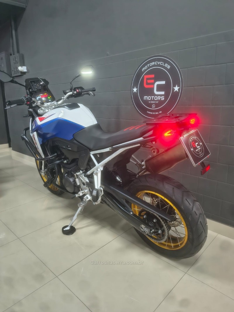 F 900 GS TROPHY  - 2025 - CAXIAS DO SUL
