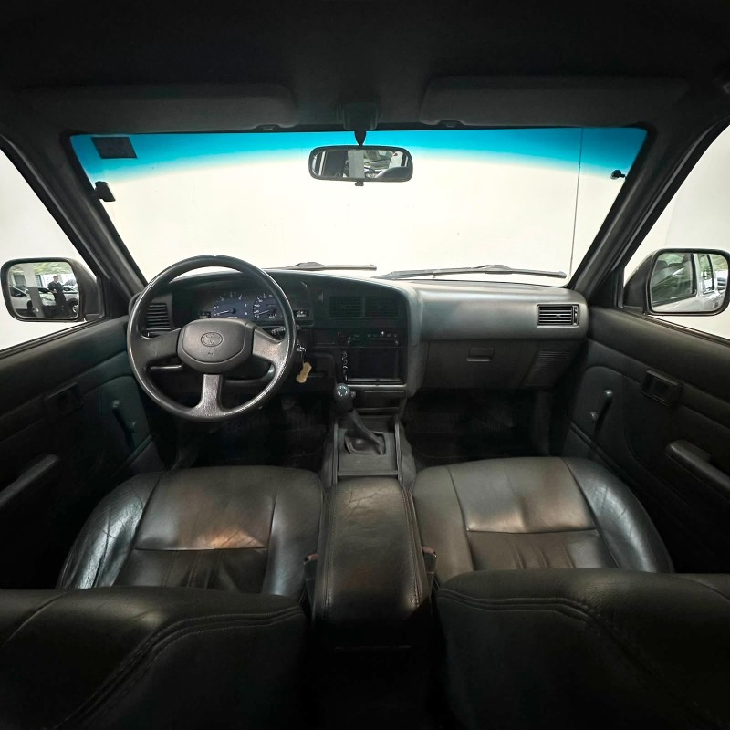 HILUX 3.0 DX 4X2 CD 16V DIESEL 4P MANUAL - 2003 - CAXIAS DO SUL
