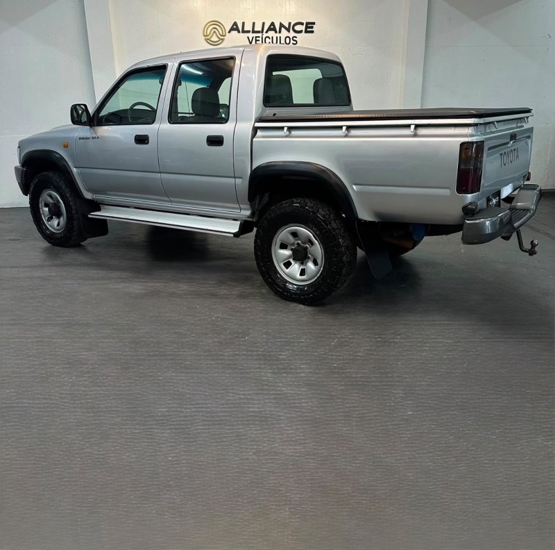 HILUX 3.0 DX 4X2 CD 16V DIESEL 4P MANUAL - 2003 - CAXIAS DO SUL