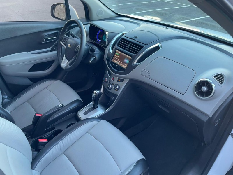 TRACKER 1.8 MPFI LTZ 4X2 16V FLEX 4P AUTOMÁTICO - 2014 - CAXIAS DO SUL