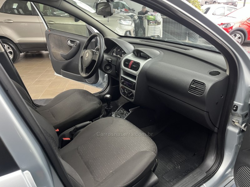 CORSA 1.4 MPFI PREMIUM 8V FLEX 4P MANUAL - 2008 - CAXIAS DO SUL