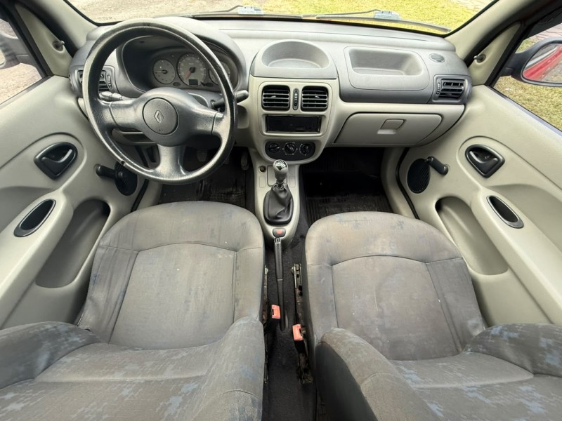 CLIO 1.0 AUTHENTIQUE 8V GASOLINA 2P MANUAL - 2005 - FARROUPILHA