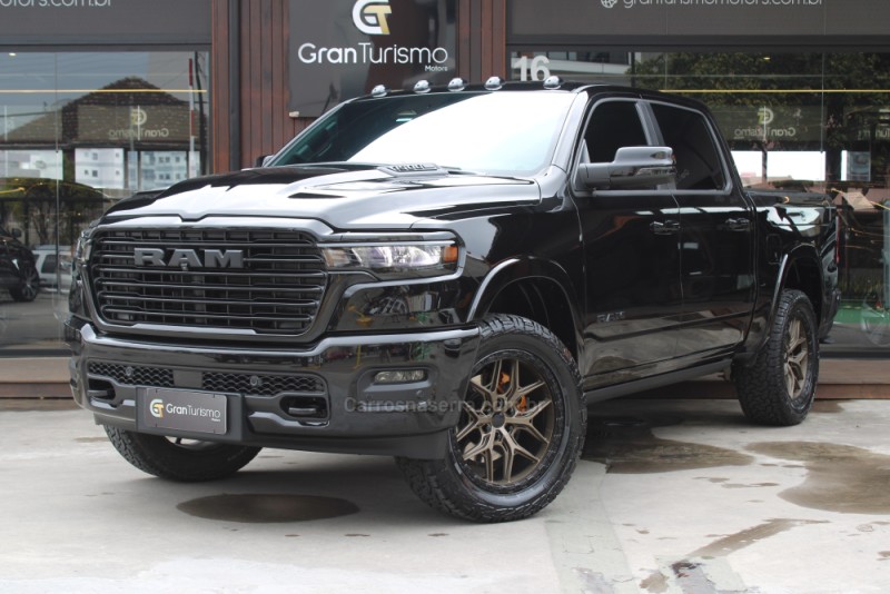 1500 laramie 3.0 night edition bi turbo 4x4 gasolina 4p automatico 2025 caxias do sul
