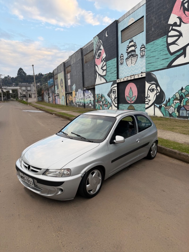 CELTA 1.0 MPFI SUPER 8V FLEX 2P MANUAL - 2003 - CAXIAS DO SUL