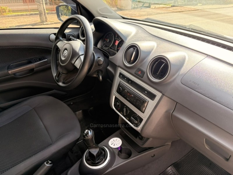 VOYAGE 1.6 MSI TOTALFLEX 8V 4P MANUAL - 2015 - ESTâNCIA VELHA