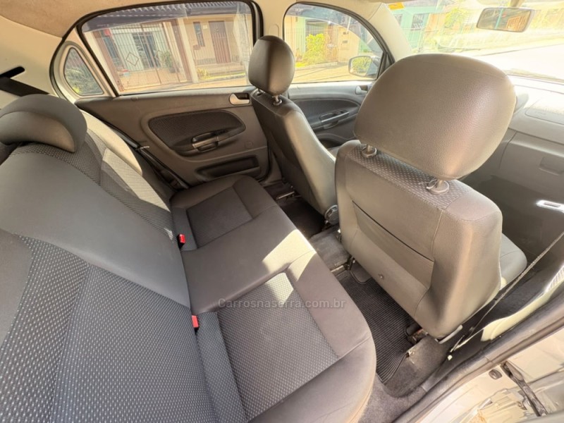 VOYAGE 1.6 MSI TOTALFLEX 8V 4P MANUAL - 2015 - ESTâNCIA VELHA