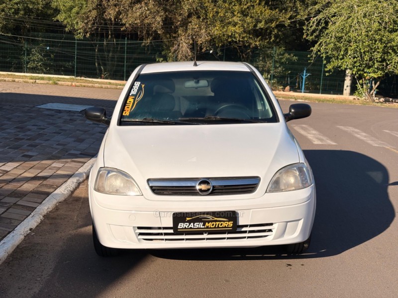 CORSA 1.4 MPFI MAXX 8V FLEX 4P MANUAL - 2011 - ESTâNCIA VELHA