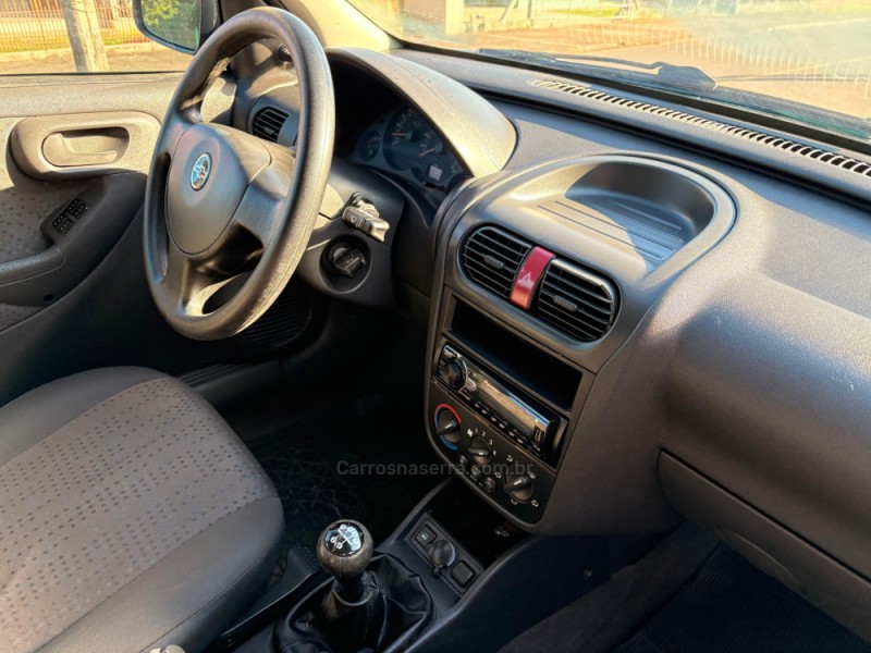 CORSA 1.4 MPFI MAXX 8V FLEX 4P MANUAL - 2011 - ESTâNCIA VELHA