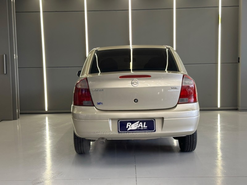 CORSA 1.0 MPFI PREMIUM SEDAN 8V GASOLINA 4P MANUAL - 2007 - SAPIRANGA