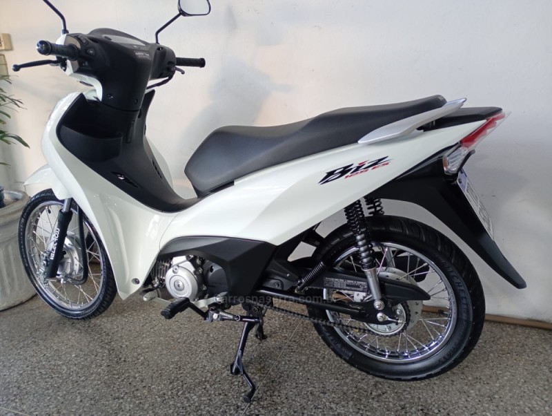 BIZ 125 ES - 2025 - CAMPO BOM