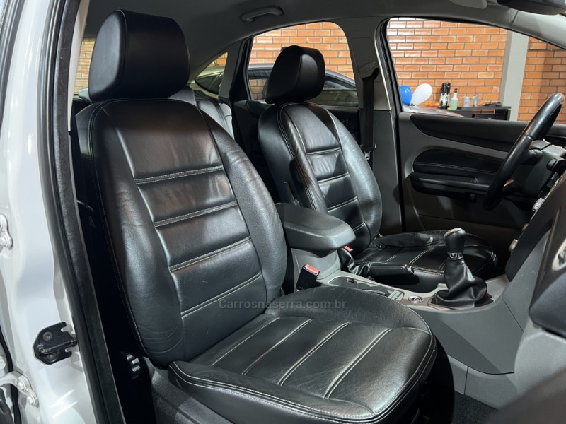 FOCUS 2.0 GLX 16V FLEX 4P MANUAL - 2013 - BENTO GONçALVES