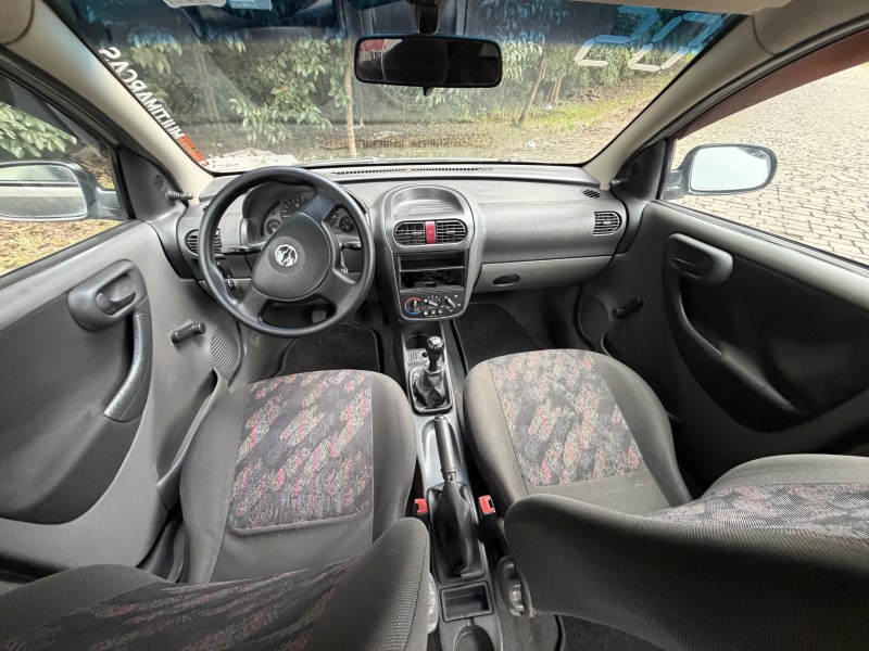 CORSA 1.0 MPFI MAXX 8V GASOLINA 4P MANUAL - 2005 - CAXIAS DO SUL