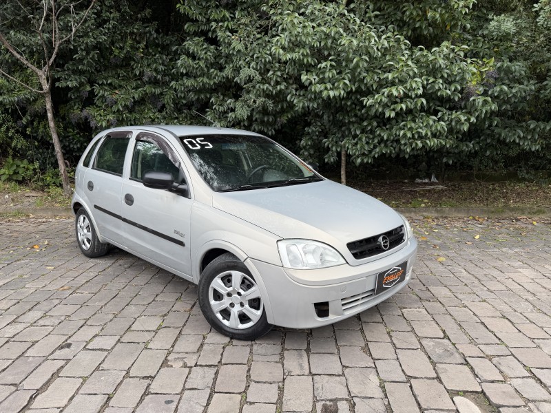 CORSA 1.0 MPFI MAXX 8V GASOLINA 4P MANUAL - 2005 - CAXIAS DO SUL