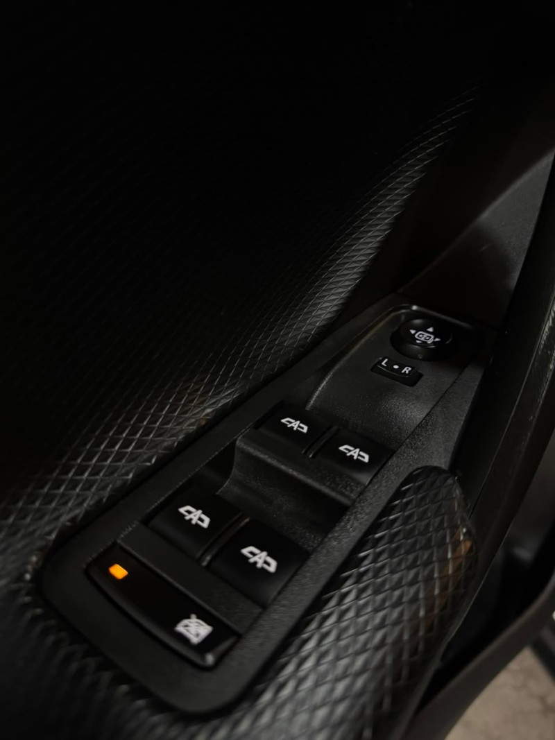 TRACKER 1.2 12V LTZ TURBO FLEX 4P AUTOMÁTICO - 2021 - SãO LEOPOLDO