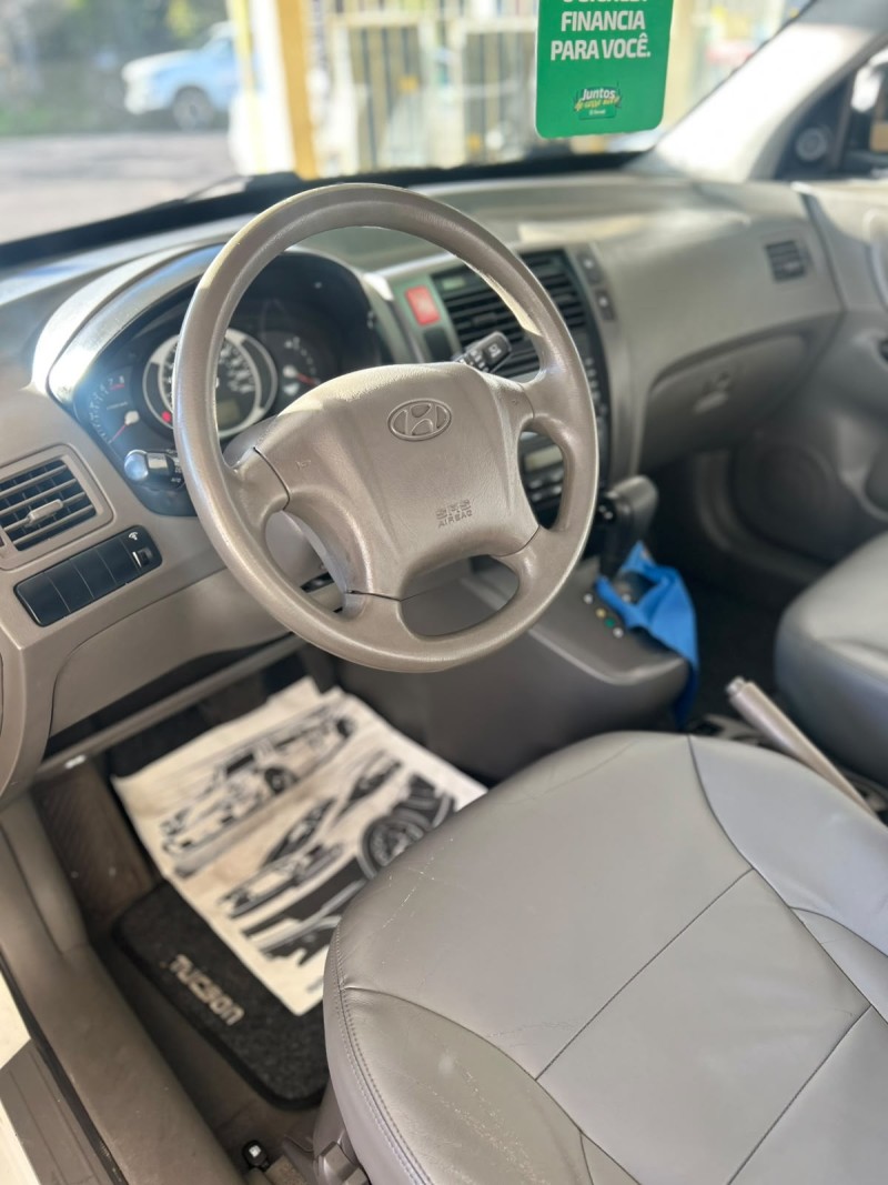TUCSON 2.0 MPFI GLS BASE 16V 143CV 2WD FLEX 4P AUTOMÁTICO - 2016 - CANELA