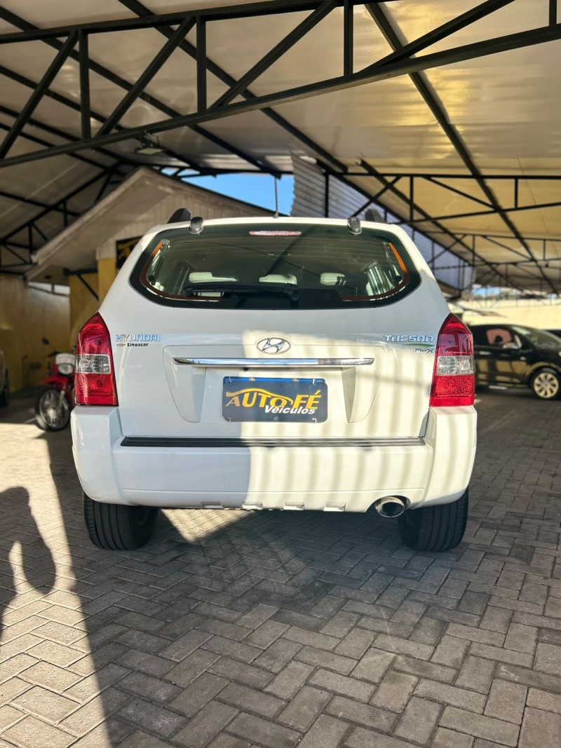 TUCSON 2.0 MPFI GLS BASE 16V 143CV 2WD FLEX 4P AUTOMÁTICO - 2016 - CANELA