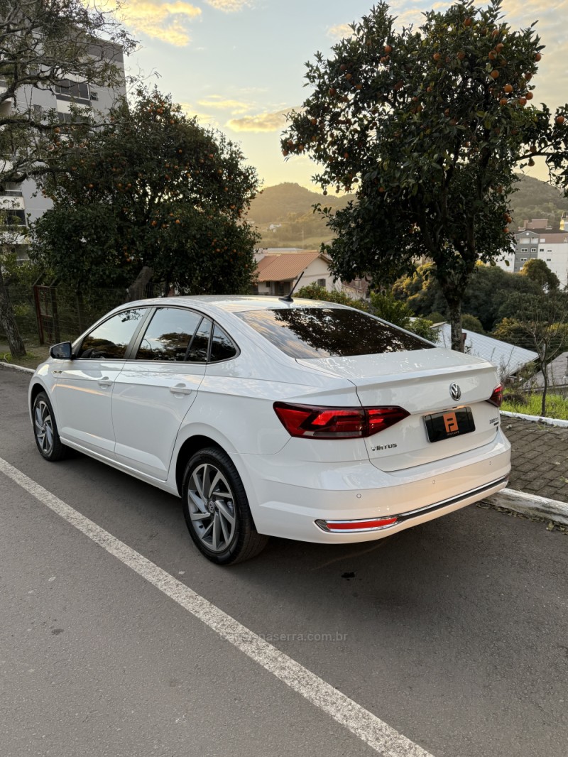 VIRTUS 1.0 200 TSI HIGHLINE AUTOMÁTICO - 2019 - NOVA ARAçá