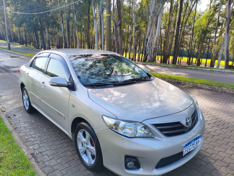 COROLLA 1.8 XEI 16V FLEX 4P AUTOMÁTICO - 2013 - GUAPORé