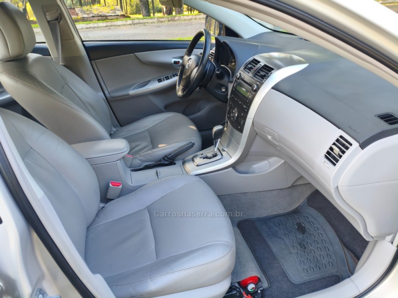 COROLLA 1.8 XEI 16V FLEX 4P AUTOMÁTICO - 2013 - GUAPORé