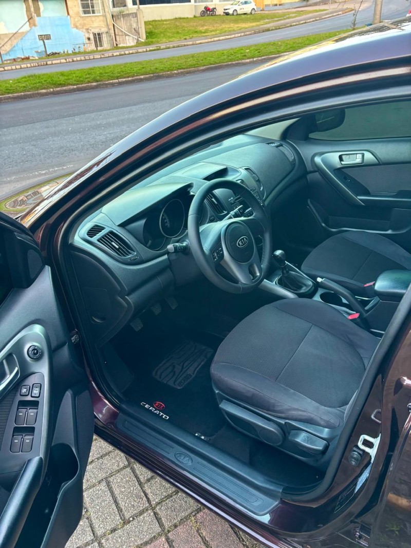 CERATO 1.6 EX3 SEDAN 16V GASOLINA 4P MANUAL - 2011 - CAXIAS DO SUL