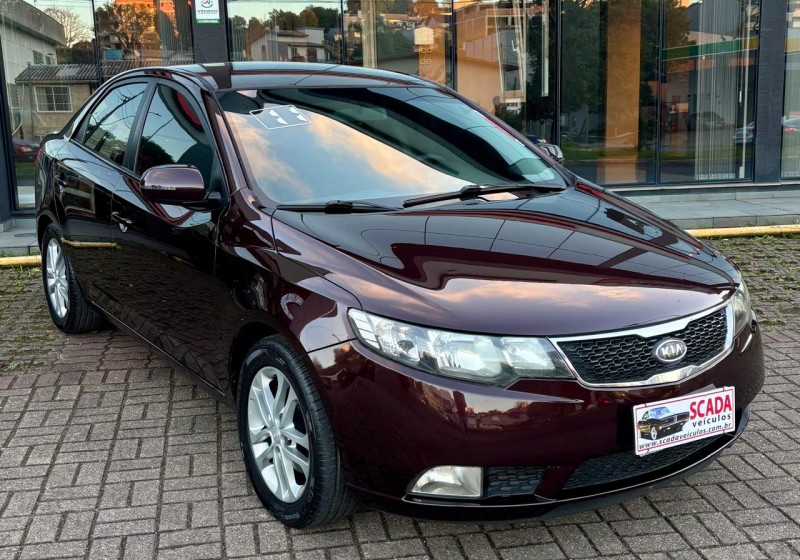 CERATO 1.6 EX3 SEDAN 16V GASOLINA 4P MANUAL - 2011 - CAXIAS DO SUL