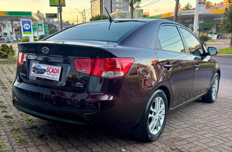 CERATO 1.6 EX3 SEDAN 16V GASOLINA 4P MANUAL - 2011 - CAXIAS DO SUL