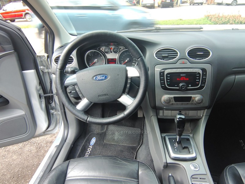 FOCUS 2.0 GHIA 16V GASOLINA 4P AUTOMÁTICO - 2009 - GUAPORé