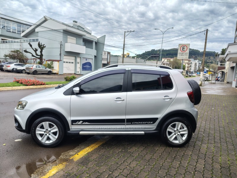 CROSSFOX 1.6 MI FLEX 8V 4P MANUAL - 2011 - GUAPORé