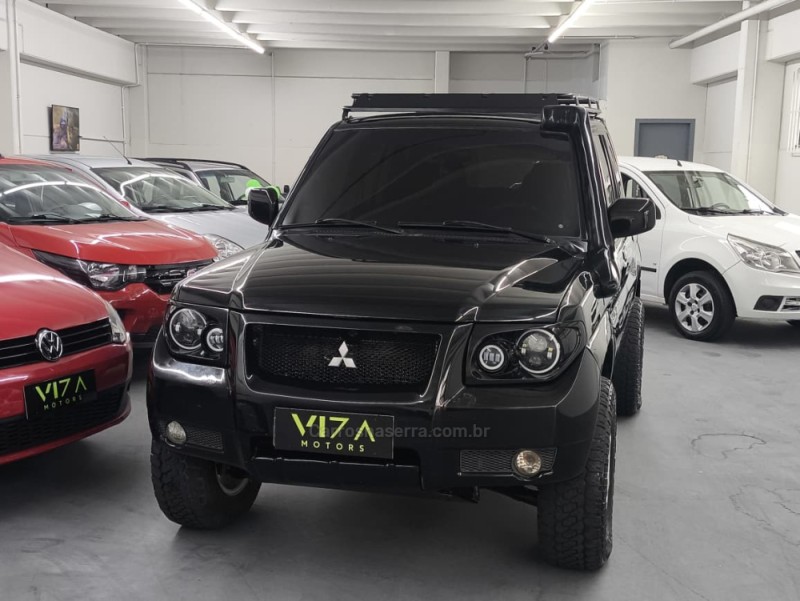 PAJERO TR4 2.0 4X4 16V 133CV FLEX 4P MANUAL - 2008 - CAXIAS DO SUL
