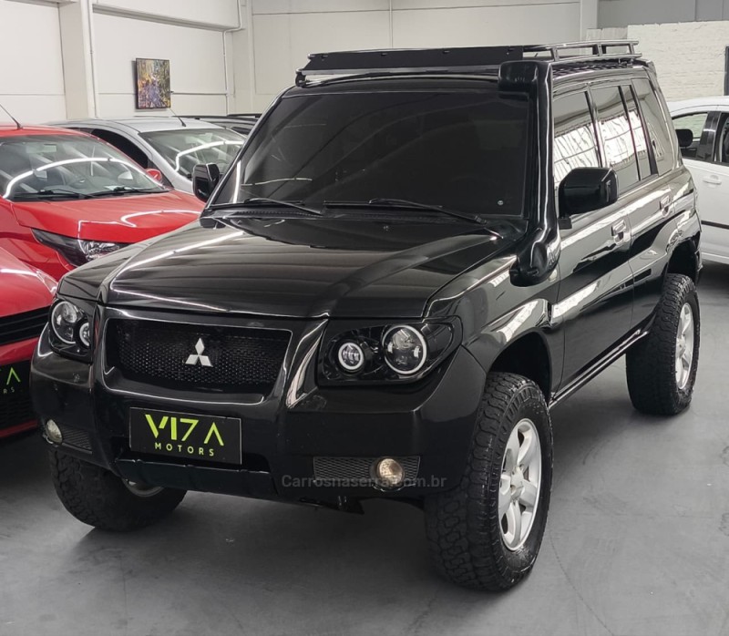PAJERO TR4 2.0 4X4 16V 133CV FLEX 4P MANUAL - 2008 - CAXIAS DO SUL