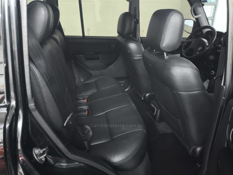 PAJERO TR4 2.0 4X4 16V 133CV FLEX 4P MANUAL - 2008 - CAXIAS DO SUL