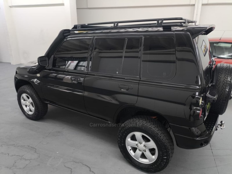 PAJERO TR4 2.0 4X4 16V 133CV FLEX 4P MANUAL - 2008 - CAXIAS DO SUL