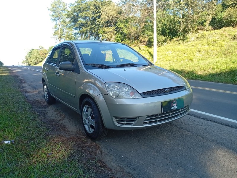 fiesta 1.0 mpi class 8v gasolina 4p manual 2006 venancio aires