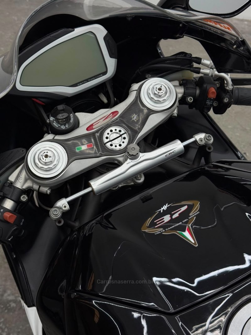 F4 RR ABS - 2014 - CAXIAS DO SUL