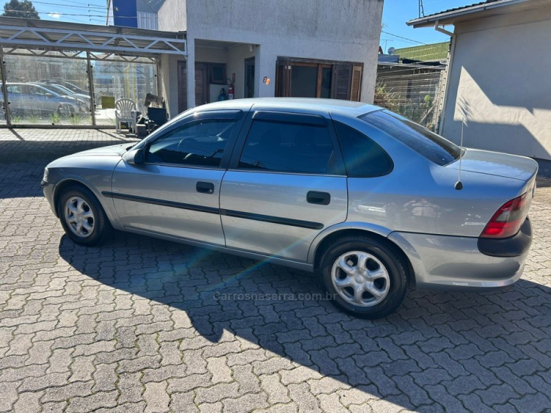 VECTRA 2.0 MPFI GLS 8V GASOLINA 4P MANUAL - 1997 - BENTO GONçALVES