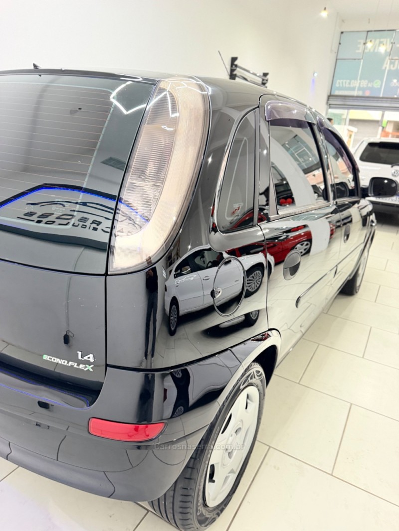 CORSA 1.4 MPFI MAXX 8V FLEX 4P MANUAL - 2011 - CAXIAS DO SUL