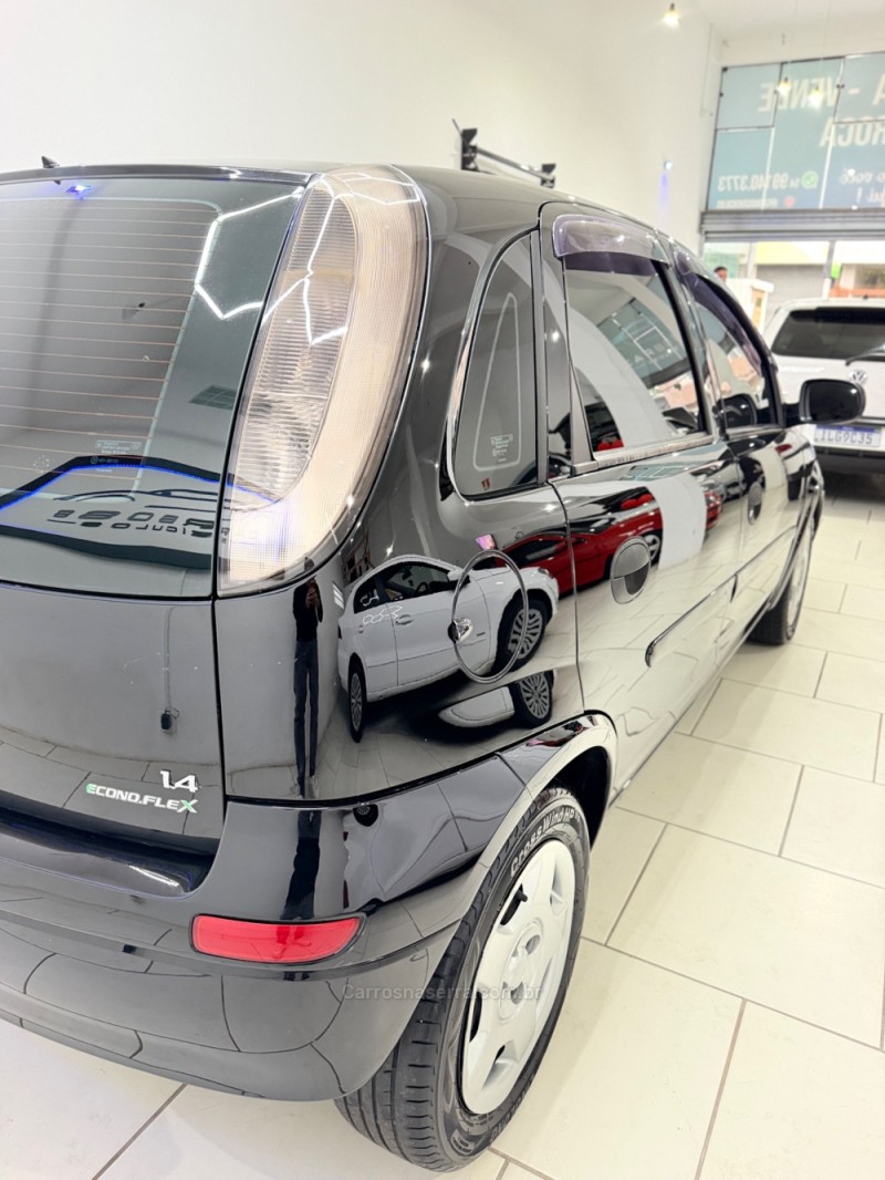 CORSA 1.4 MPFI MAXX 8V FLEX 4P MANUAL - 2011 - CAXIAS DO SUL