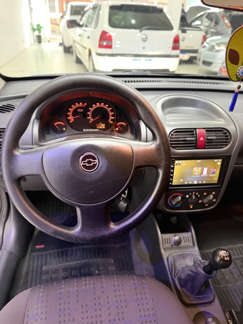 CORSA 1.4 MPFI MAXX 8V FLEX 4P MANUAL - 2011 - CAXIAS DO SUL