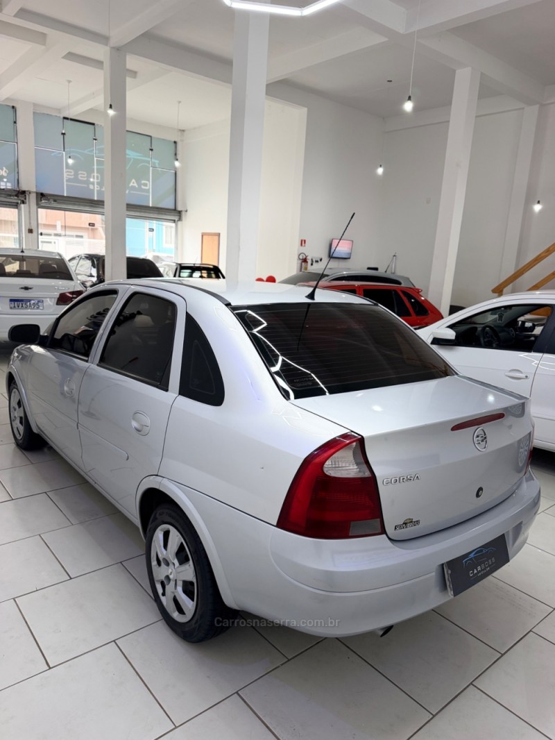 CORSA 1.0 MPFI JOY SEDAN 8V FLEX 4P MANUAL - 2003 - CAXIAS DO SUL