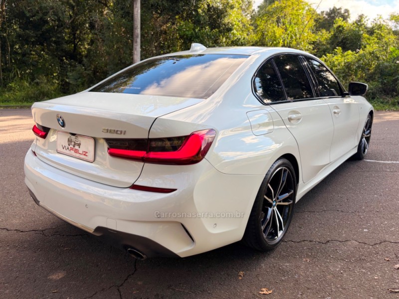 320I 2.0 M SPORT 16V TURBO GASOLINA 4P AUTOMÁTICO - 2022 - FELIZ