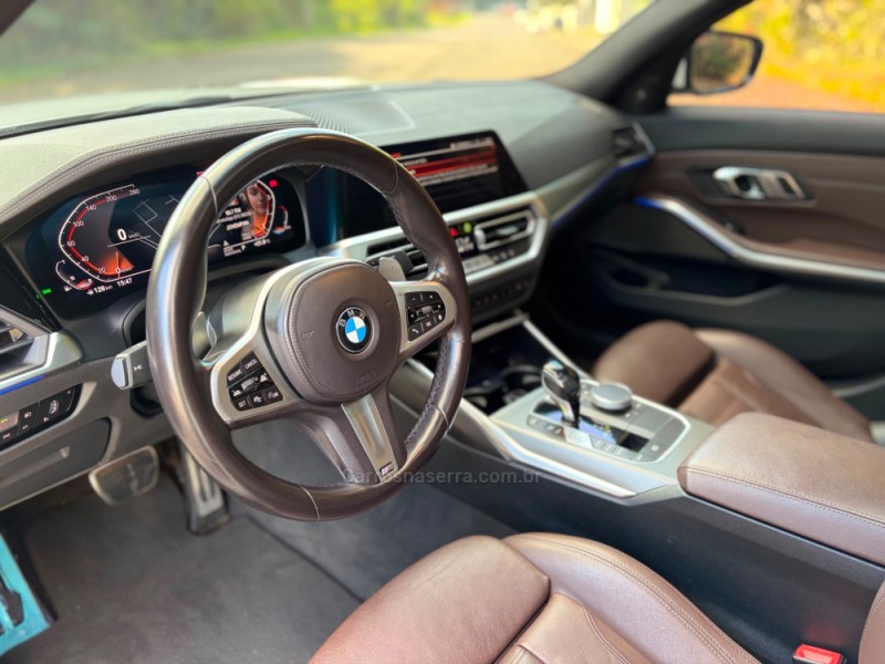 320I 2.0 M SPORT 16V TURBO GASOLINA 4P AUTOMÁTICO - 2022 - FELIZ