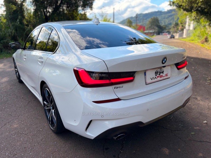 320I 2.0 M SPORT 16V TURBO GASOLINA 4P AUTOMÁTICO - 2022 - FELIZ