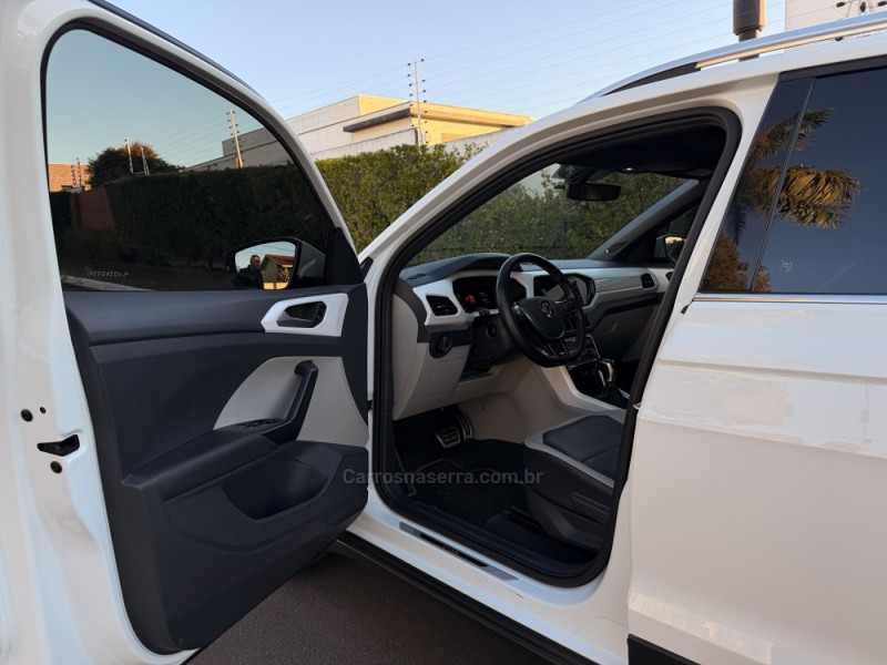 T-CROSS 1.4 HIGHLINE TSI 16V FLEX 4P AUTOMÁTICO - 2020 - SãO LEOPOLDO