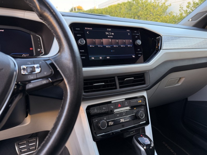 T-CROSS 1.4 HIGHLINE TSI 16V FLEX 4P AUTOMÁTICO - 2020 - SãO LEOPOLDO